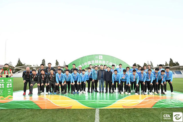 穆雷41分老鹰力克灰熊3连胜 尼克斯轻取魔术