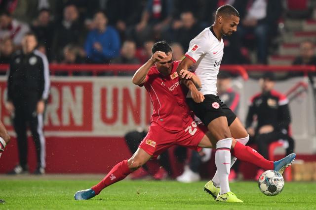 约基奇37+9+8掘金力克活塞 76人险胜爵士3连胜